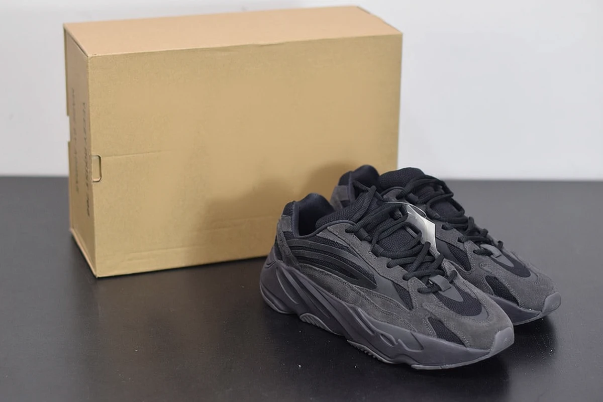 AD YZ 700 V2 Vanta - Imagen 1